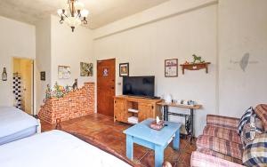 Phòng Tiêu Chuẩn 4 Người (Standard Quadruple Room)