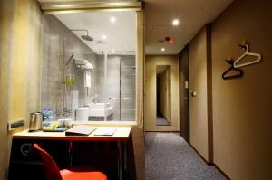 Phòng Cao Cấp Cho Hai Người (Superior Double Room)