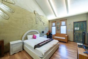 Garden View Deluxe Room
