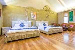 Phòng Deluxe 4 người (Deluxe Quadruple Room)