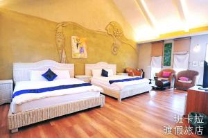 Phòng Deluxe 4 người (Deluxe Quadruple Room)