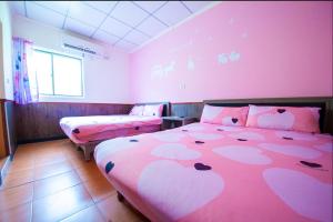 Phòng Bốn Người Có Phòng Tắm Riêng (Quadruple Room with Private Bathroom)