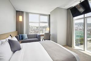 Phòng Loại Sang Giường Đôi (Deluxe Double Room)