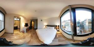Phòng Loại Sang Giường Đôi (Deluxe Double Room)