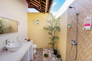 Phòng Superior Giường Đôi/2 Giường Đơn Nhìn Ra Biển (Superior Double or Twin Room with Sea View)