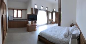 Phòng Deluxe Có Giường Cỡ King (Deluxe King Room)