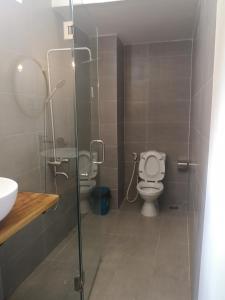 Phòng Giường Đôi Có Phòng Tắm Riêng (Double Room with Private Bathroom)