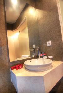 Phòng Tiêu Chuẩn Giường Đôi/2 Giường Đơn (Standard Double or Twin Room)