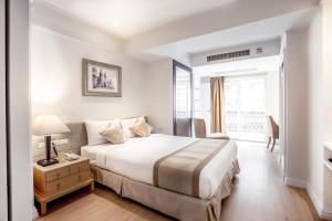 One-Bedroom Suite room in Hope Land Hotel Sukhumvit 24 (SHA Extra Plus)