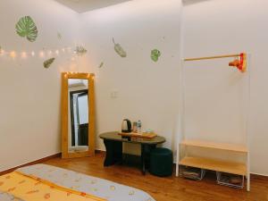 Phòng Giường Đôi Có Phòng Tắm Riêng (Double Room with Private Bathroom)