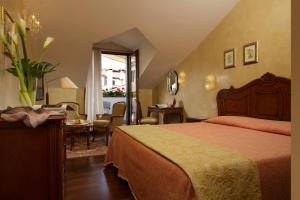 Triple Room room in Hotel Bisanzio