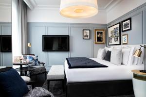 Deluxe Double or Twin Room with Private Access to Pool and Spa room in Le Damantin Hôtel & Spa