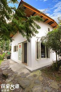 Biệt Thự (Villa)