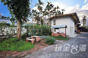 Biệt Thự (Villa)
