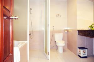 Suite 2 Phòng Ngủ (Two-Bedroom Suite)