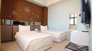 Phòng Tiêu Chuẩn 2 Giường Đơn Nhìn Ra Thành Phố (Standard Twin Room with City View)