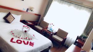 Phòng Đôi Cao Cấp (Superior Double Room)