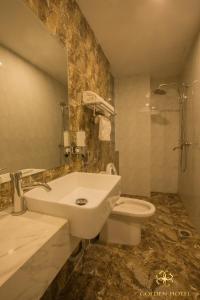 Phòng Đôi Loại Sang (Deluxe Double Room)