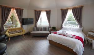 Phòng Deluxe 4 Người (Deluxe Quadruple Room)