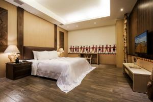 Phòng Đôi Cao Cấp có Gara - Nhận Phòng Sau 8:00 Tối vào Cuối Tuần (Superior Double Room with Garage - Check-in After 8:00 PM on Weekend)