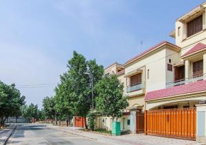 Two-Bedroom House room in Furnish House in Bahria town Lahore