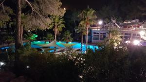 Regency Holiday Camping 5 Etoiles Frejus Cote D Azur Hotel In Frejus France J2ski