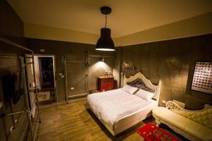 Phòng gác mái giường đôi (Loft Double Room)