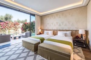 Infinity Pool Suite room in Mandarin Oriental Marrakech