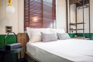 Phòng Tiêu Chuẩn Giường Đôi (Standard Double Room)
