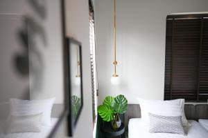 Standard Twin Room room in KLYDE Boutique - Chatuchak
