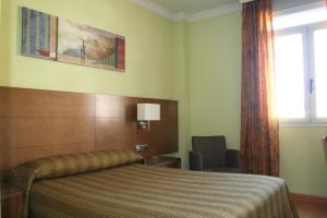 Double Room room in Hotel 4C Puerta Europa
