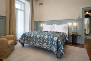 Classic Double Room with Side Square View room in Bairro Alto Hotel