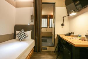 Comfort Single Room - Basement