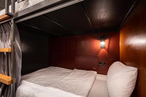 1 Người trong Phòng Tập Thể 6 Giường - Cả Nam và Nữ (1 Person in 6-Bed Dormitory - Mixed)