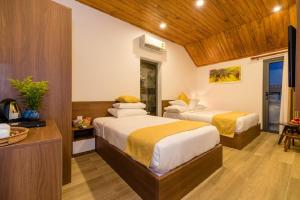 Phòng Gia Đình Có Ban Công (Family Room with Balcony)