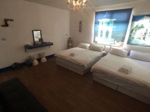 Phòng Deluxe 4 Người (Deluxe Quadruple Room)