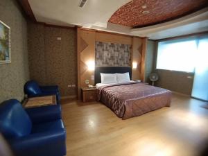 Phòng Có Giường Cỡ Queen (Queen Room)