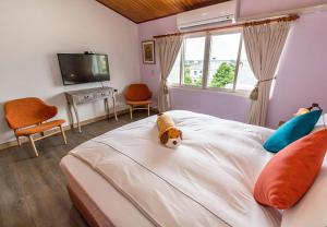 Phòng Có Giường Cỡ Queen (Queen Room)