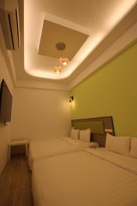 Phòng Tiêu Chuẩn 4 Người (Standard Quadruple Room)