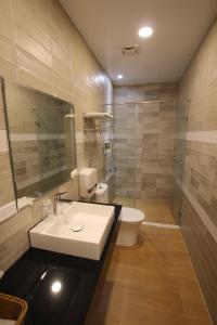 Phòng Tiêu Chuẩn 4 Người (Standard Quadruple Room)