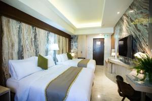 Phòng Deluxe 4 người (Deluxe Quadruple Room)