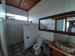 Nhà 2 Phòng Ngủ (Two-Bedroom House)