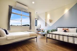 Deluxe giường đôi có ban công (Deluxe Double with Balcony)