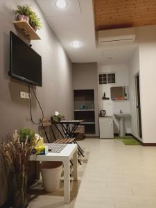 Nhà 1 Phòng Ngủ (One-Bedroom House)