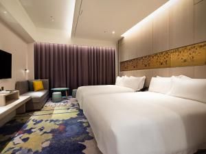Phòng Deluxe 4 người (Deluxe Quadruple Room)