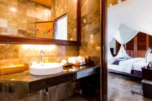 Classic Superior One-Bedroom Villa