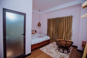 Phòng Deluxe giường Queen (Deluxe Queen Room)