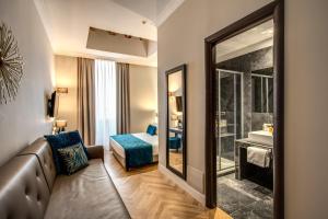 Superior Double or Twin Room with City View room in Relais De La Poste