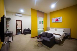 Suite có Ban công. (Suite with Balcony)