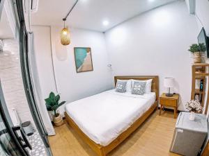Phòng Superior giường đôi lớn (Superior Queen Room)